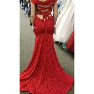Red lace prom dress